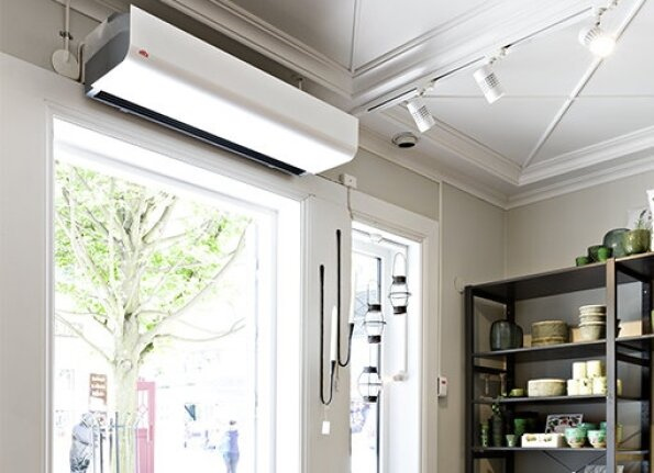 Монтаж тепловых завес